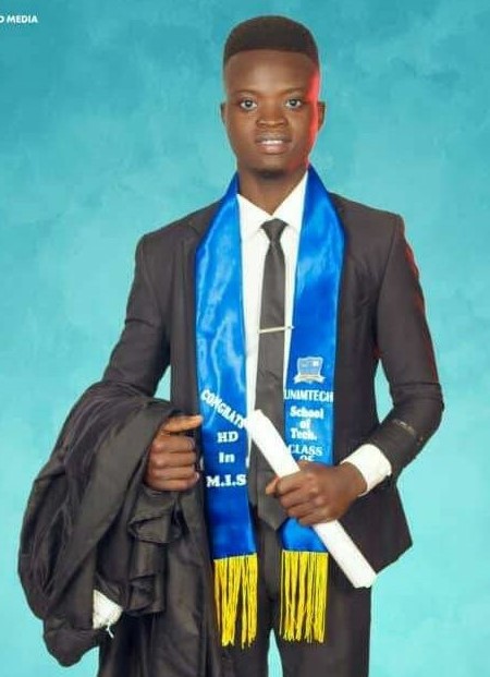 Dumbuya's image